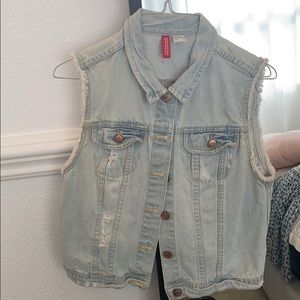 Light wash jean vest